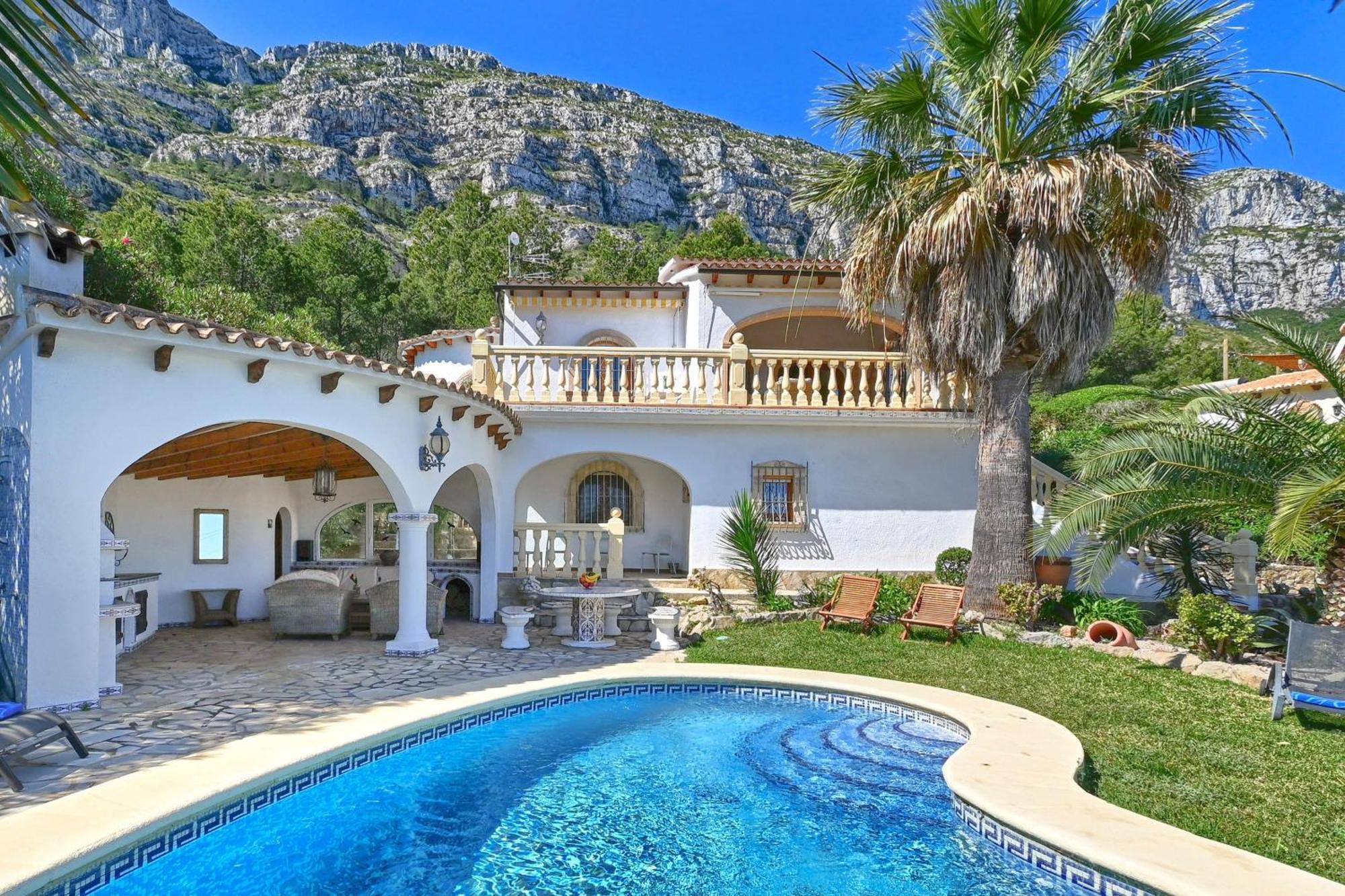 Lau Villa